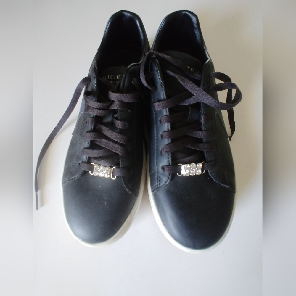 Sketchers  Rhinestone Detail Lace-Up Sneakers. Size 7 1/2